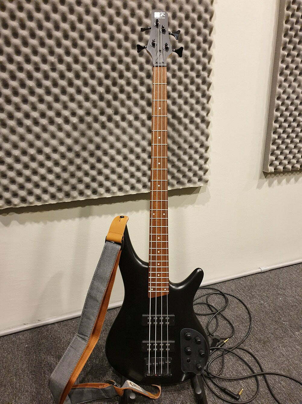 Bass Guitar - Ibanez SR300EB 4-String